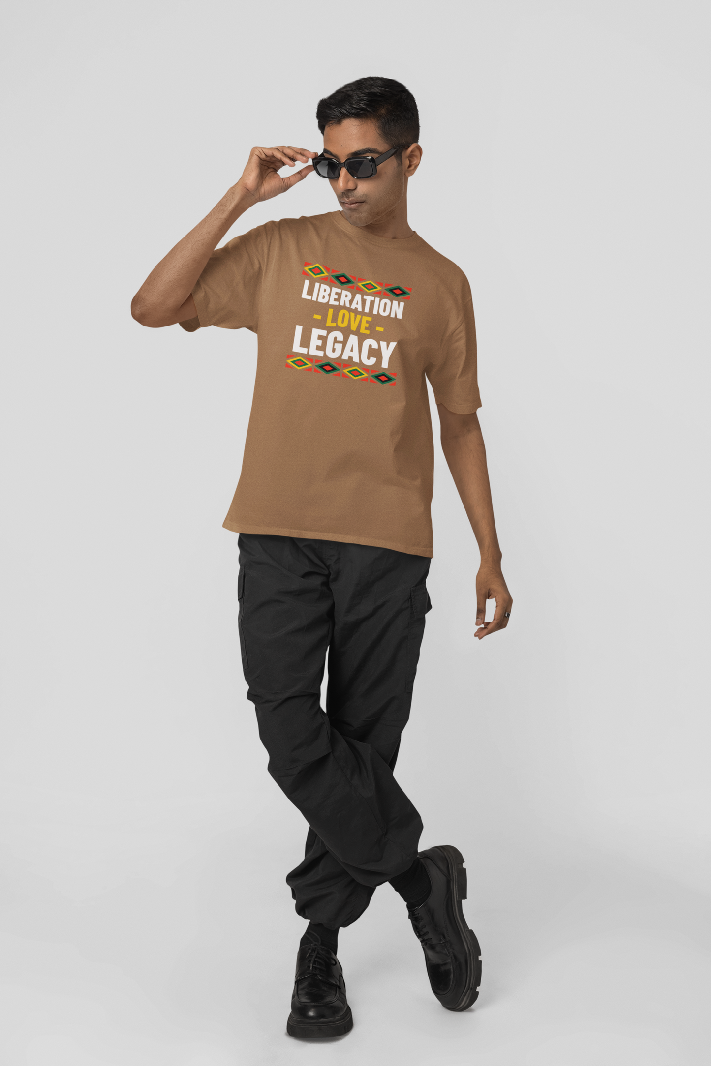 OVERSIZED LIBERATION LOVE LEGACY