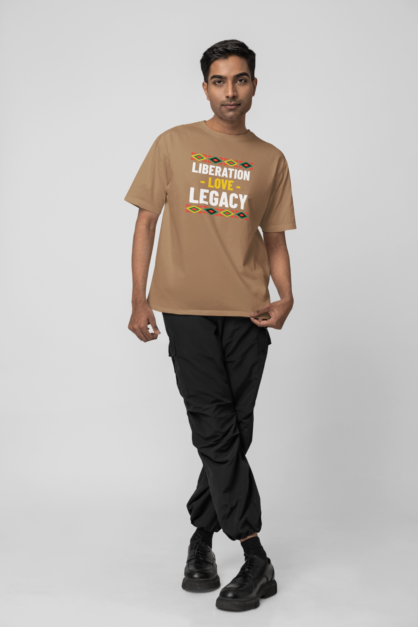 OVERSIZED LIBERATION LOVE LEGACY