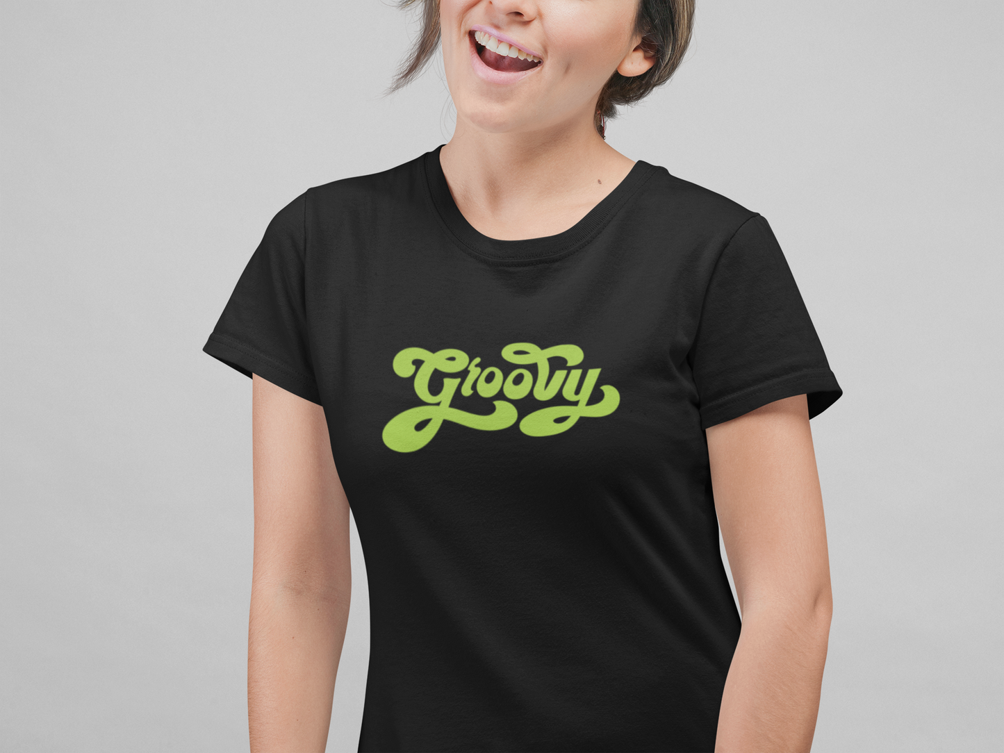 GROOVY WOMEN T-SHIRT