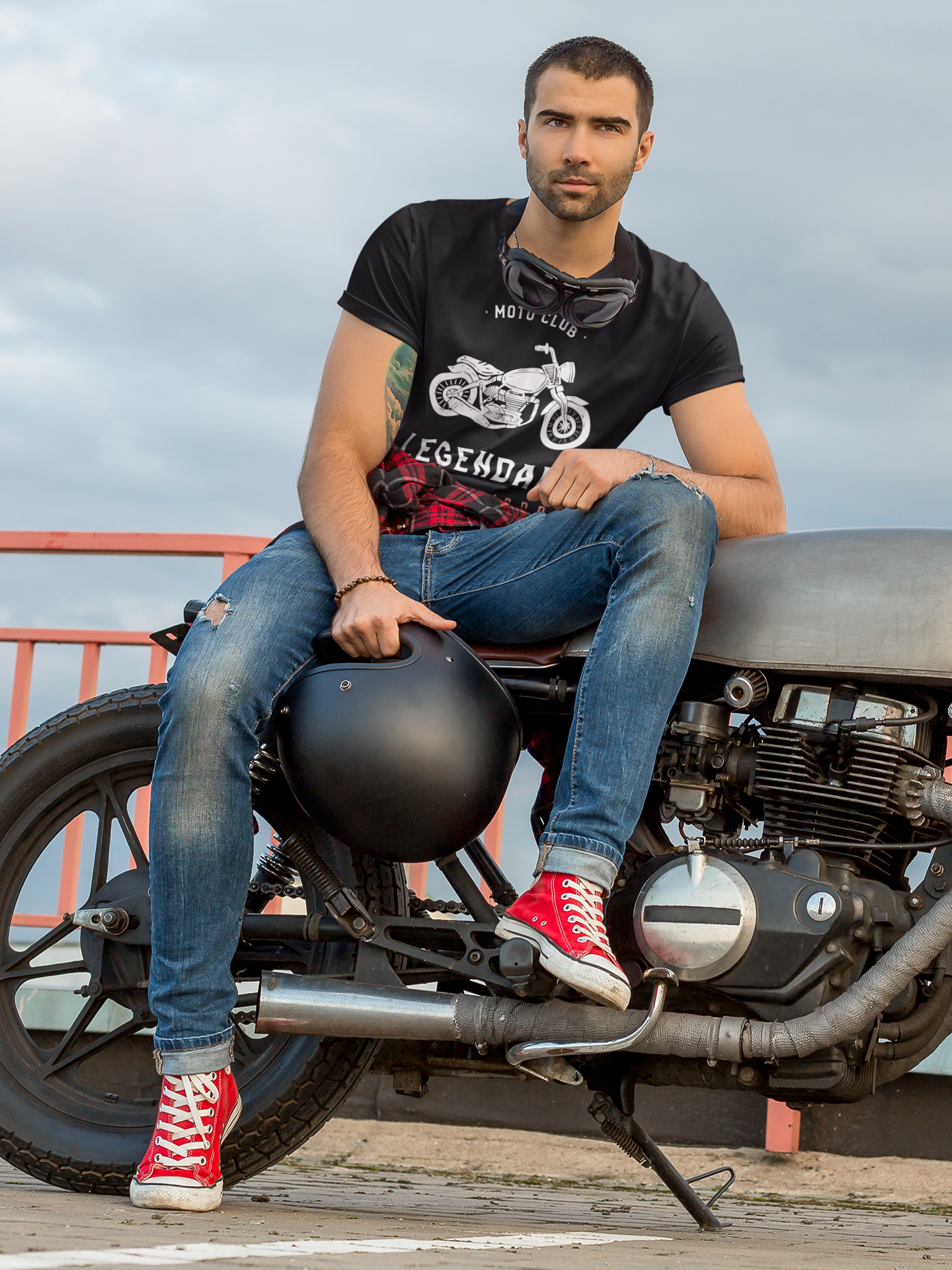 LEGENDARY BIKE MEN TEE