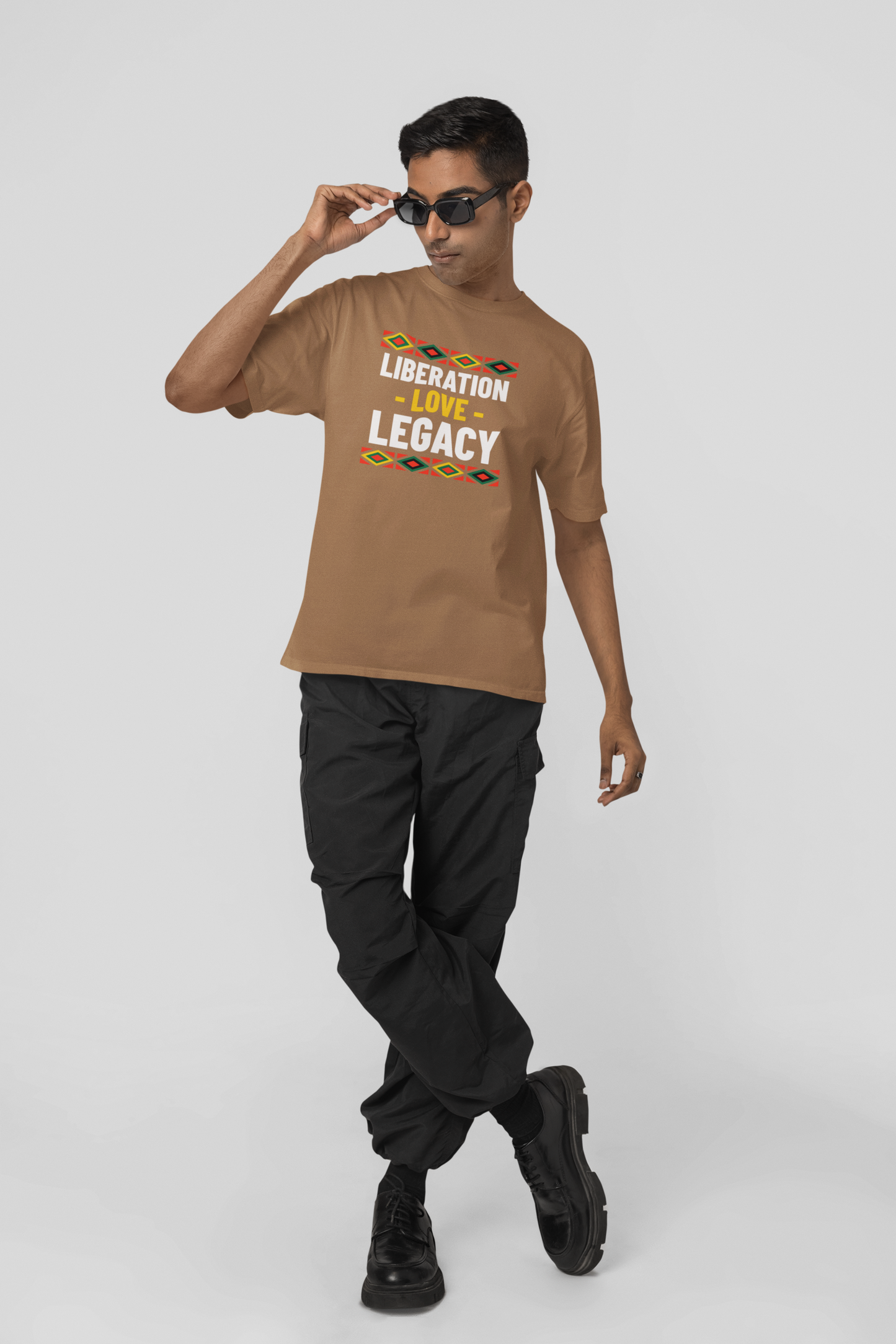 OVERSIZED LIBERATION  LOVE LEGACY