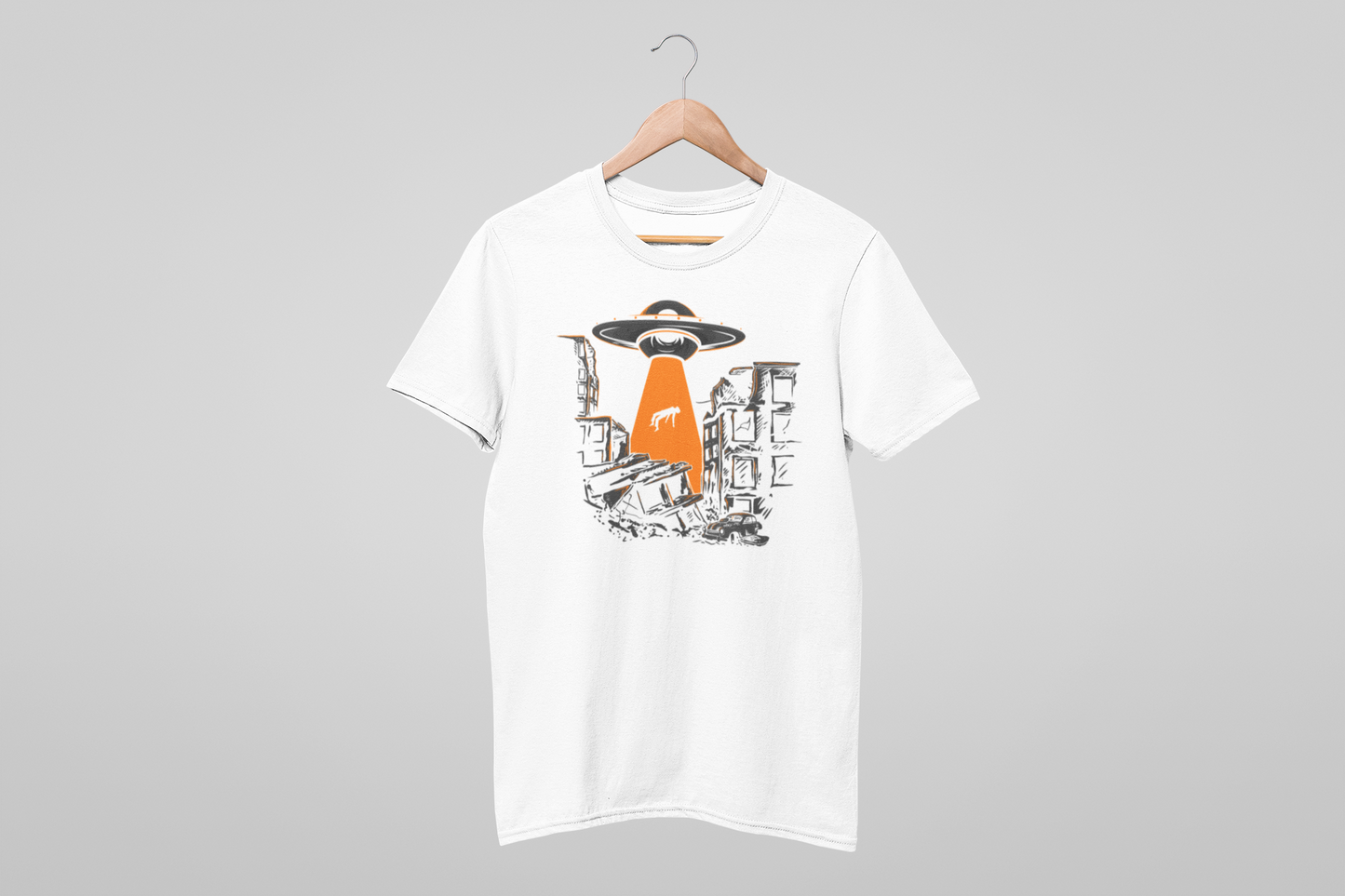 SPACE SHIP ABDUCTION MEN TEE