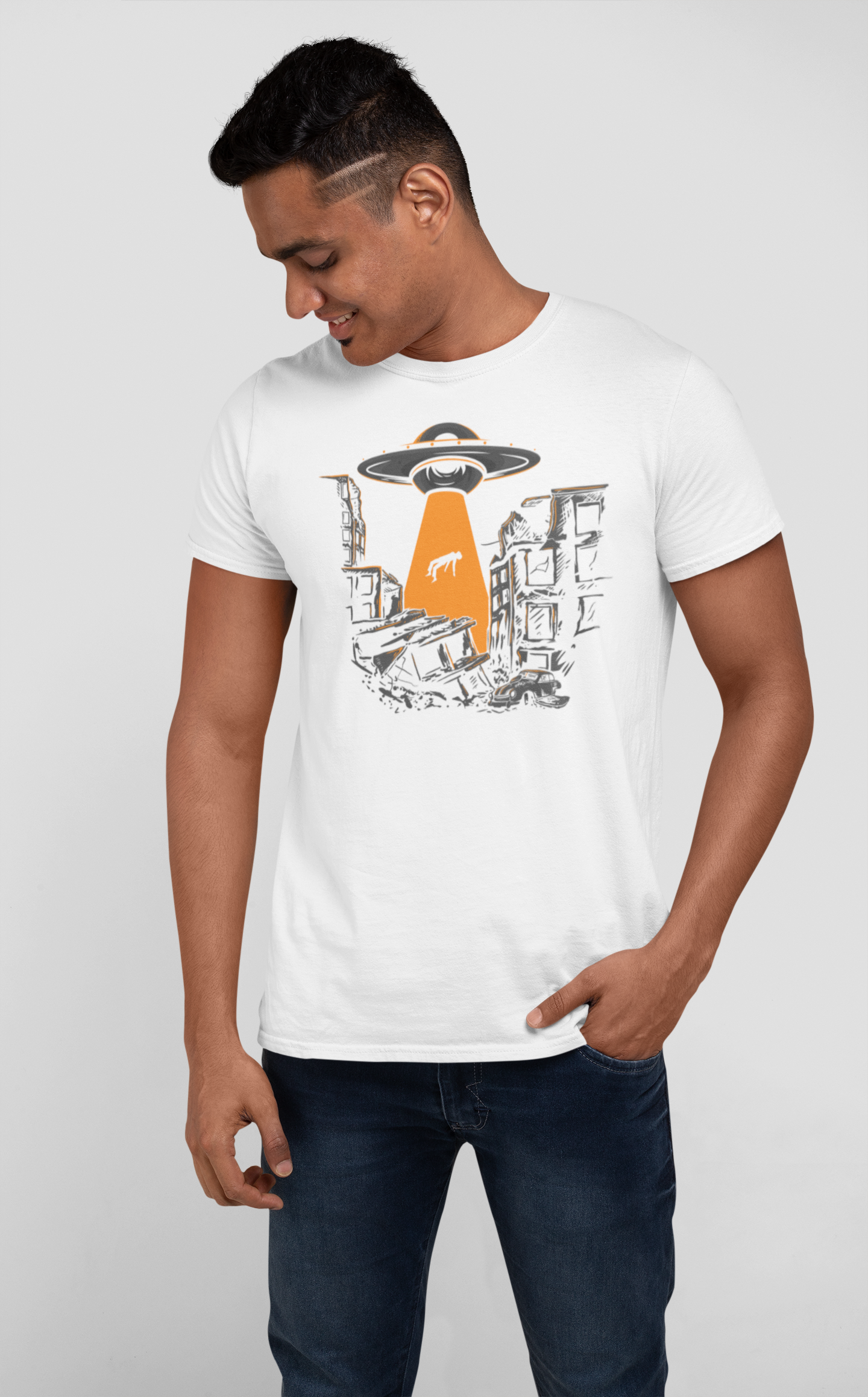 SPACE SHIP ABDUCTION MEN TEE