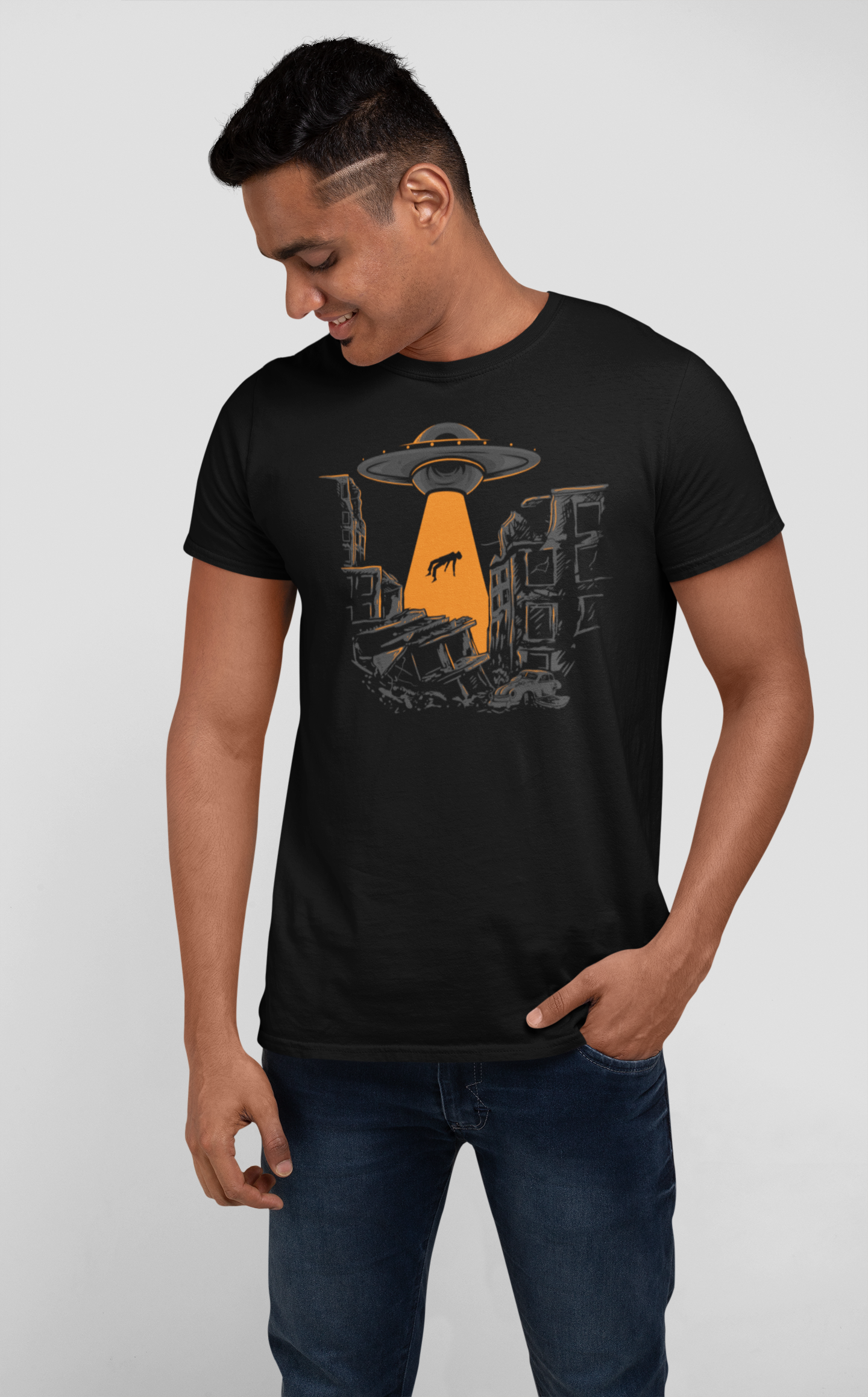 SPACE SHIP ABDUCTION MEN TEE