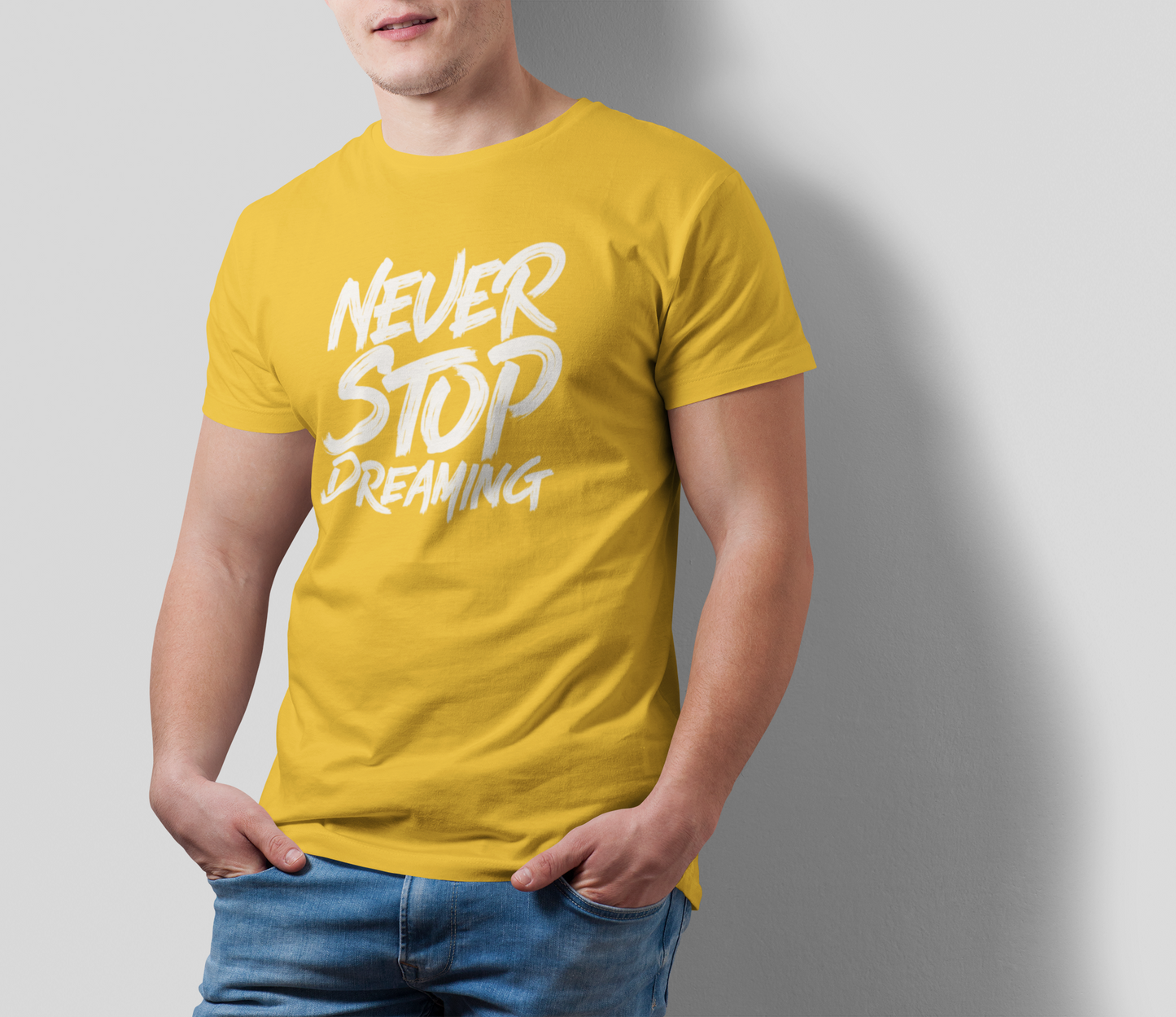 NEVER STOP DREAMING MEN TEE