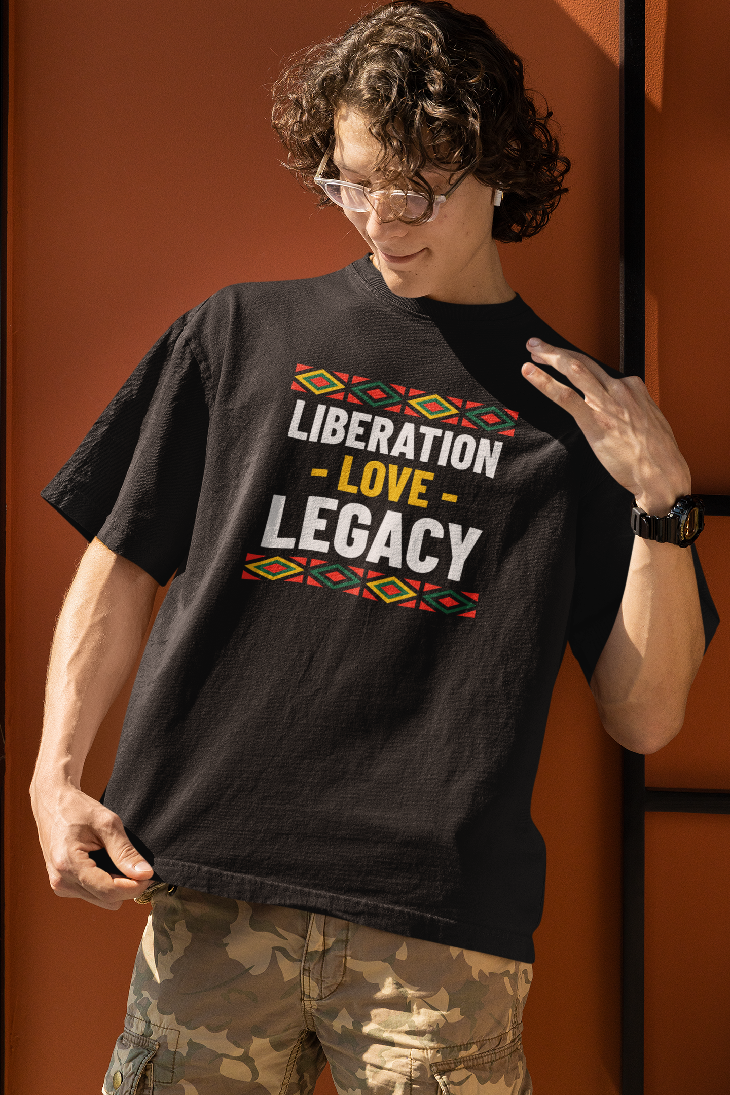 OVERSIZED LIBERATION  LOVE LEGACY