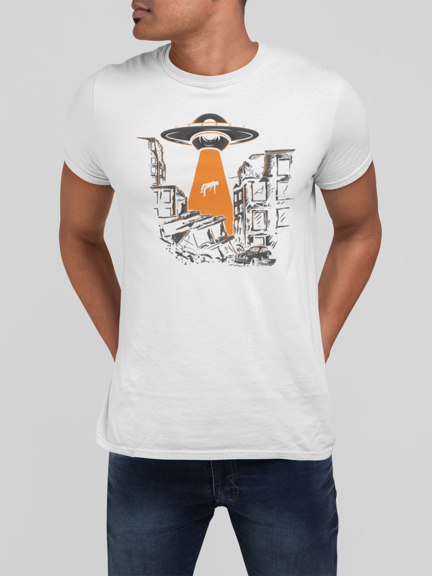 SPACE SHIP ABDUCTION MEN TEE